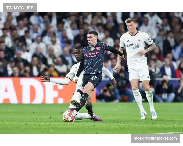 国际米兰发布欧冠主场对阵曼城比赛海报，主题为“蓝黑之心”